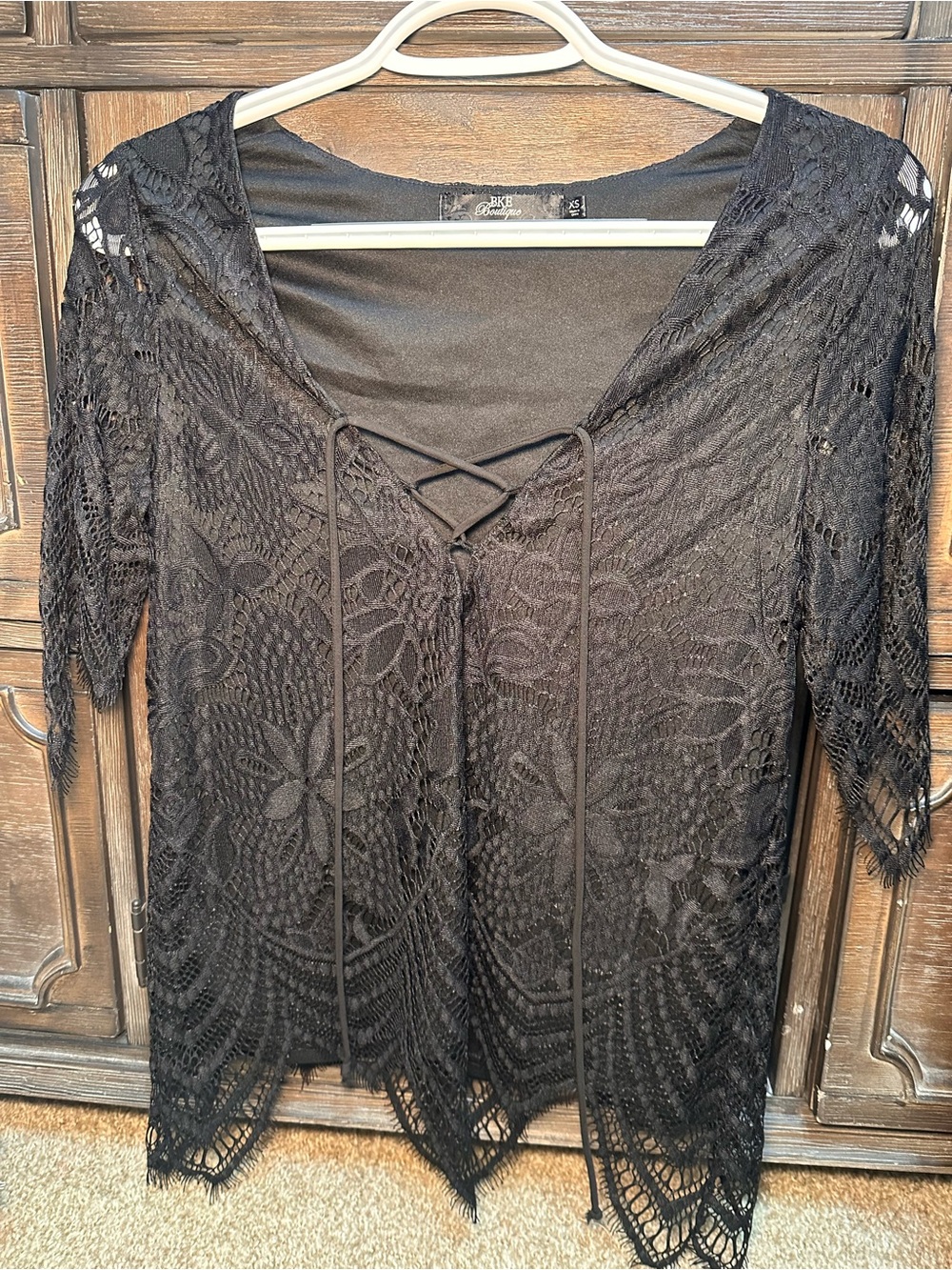 BKE Boutique Black Lace Tie-Front Tunic - Size XS
